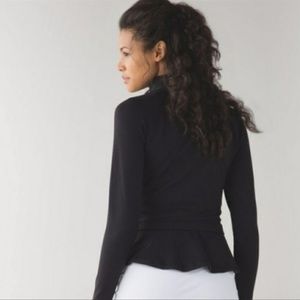 Lululemon Hustle In Your Bustle Navy Zip Thumb Holes Jacket Sz 8